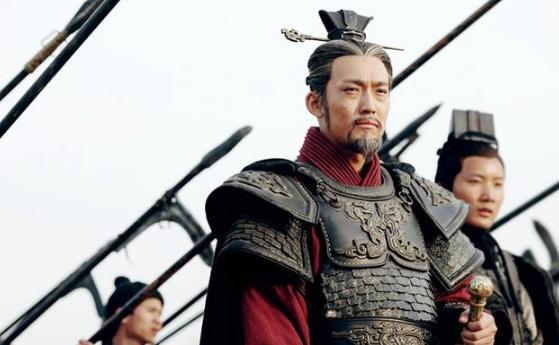 战神白起是怎么死的？长平之战埋了多少忠魂白骨？