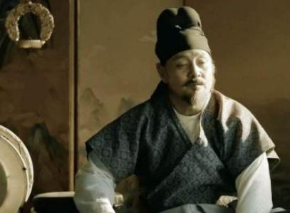 唐玄宗为什么要重用李林甫长达18年之久？