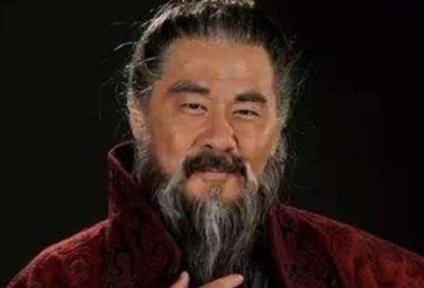 曹操把7个女儿都嫁给汉献帝的目的是什么?曹操的女儿能做什么? 曹操把7个女儿都嫁给汉献帝的目的是什么?曹操的女儿能做什么?