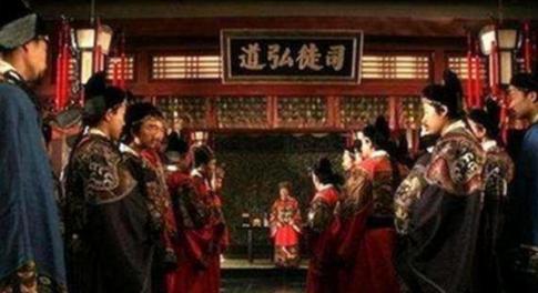 为什么说李自成的失败是一种历史的必然？跟他的身份有关！