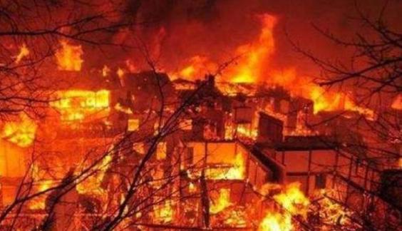 乾隆帝留下无数珍宝，百年之后付之一炬！是溥仪的错吗？