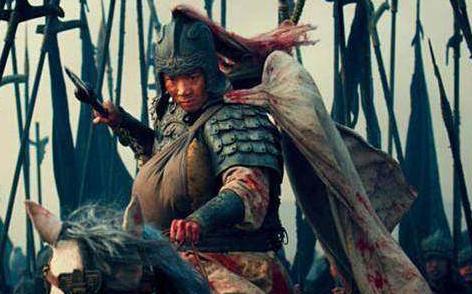 公孙瓒为什么会把赵云让给刘备？