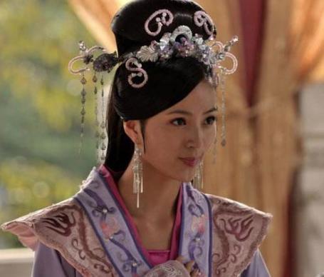 寻阳公主成亲时驸马逃跑，后来夫妻二人竟权倾朝野