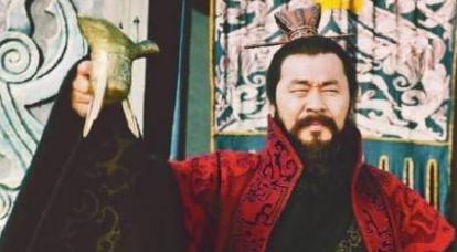 曹操为何不愿称帝?是因为在乎名声吗? 曹操为何不愿称帝?是因为在乎名声吗?