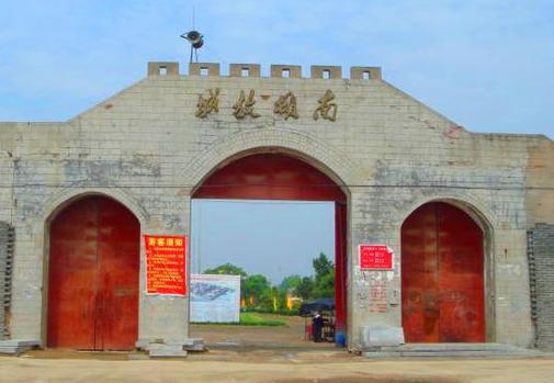 顿国一开始不是投靠陈国的吗？为什么最后又投靠楚国