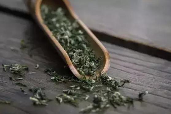 古代爱饮茶的皇帝都喜欢喝些什么茶？