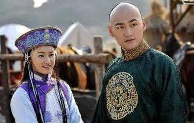 康熙唯一一个不是太子却葬入皇陵的皇子,可见康熙对他有多喜爱 康熙唯一一个不是太子却葬入皇陵的皇子,可见康熙对他有多喜爱