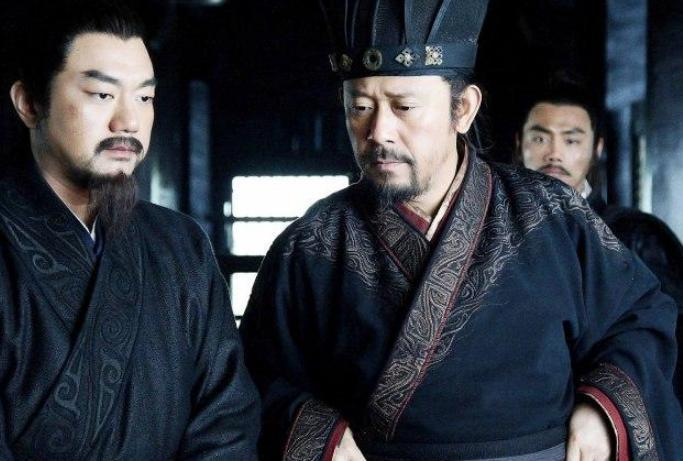 曹操的两大军师郭嘉与贾诩,谁更厉害? 曹操的两大军师郭嘉与贾诩,谁更厉害?