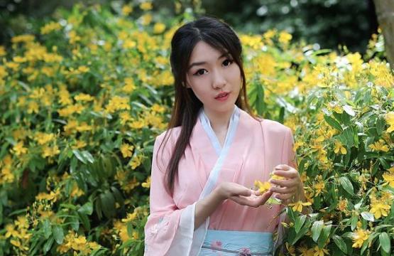 <a href=https://www.lishiji.cn/lishi/2450/ target=_blank class=infotextkey>古代</a>少女为什么称作“黄花闺女”？是怎么由来的？