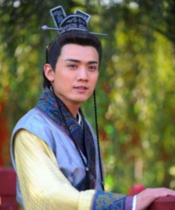 唐玄宗时期为什么要李亨而不是李瑁作为太子呢 唐玄宗时期为什么要李亨而不是李瑁作为太子呢