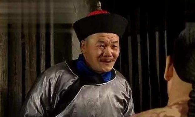 清朝官府跑腿的为什么如此嚣张霸道?谁在给他们撑腰