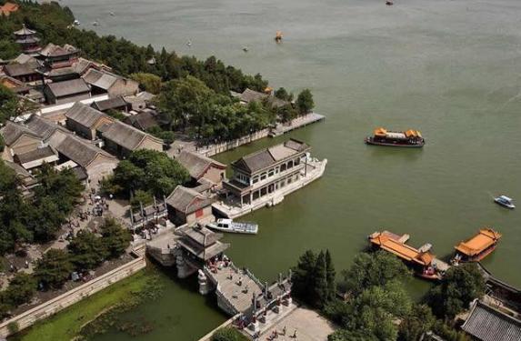 为何清朝皇帝一年四季大部分时间都不在紫禁城？