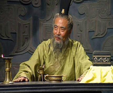 当初刘备投奔曹操之际 为何没有趁机弄死他 当初刘备投奔曹操之际 为何没有趁机弄死他