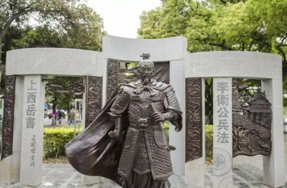 用兵如神，名气却远逊于卫霍，可能是因为他把仗打的太简单了！