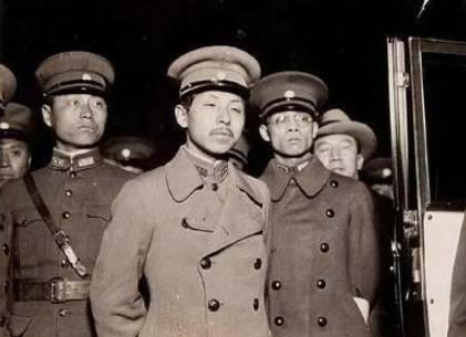 他是上海滩的风云人物,张学良都不敢惹他 他是上海滩的风云人物,张学良都不敢惹他