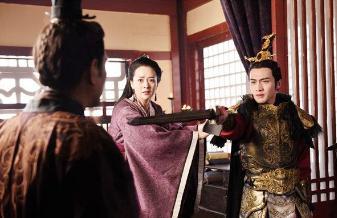 奇货可居的吕不韦为何没篡权取而代之？嬴政一纸调令便吓得自尽？