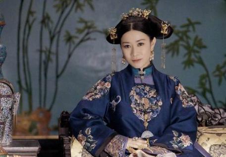 清朝妃子们除了侍奉皇上,她们每天都在干什么? 清朝妃子们除了侍奉皇上,她们每天都在干什么?