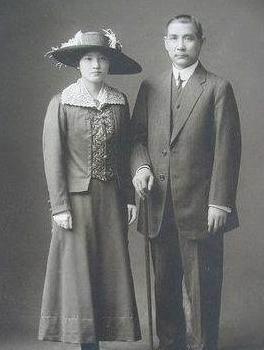 揭秘:宋氏三姐妹中为何有两个一生没有孩子? 揭秘:宋氏三姐妹中为何有两个一生没有孩子?