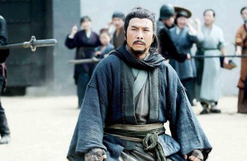 关羽立下了军令状却还是放走了曹操，诸葛亮为什么不杀他？