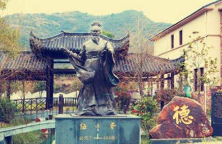 为什么伍子胥一死吴国就灭了?伍子胥是个怎么样的人? 为什么伍子胥一死吴国就灭了?伍子胥是个怎么样的人?