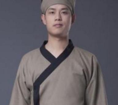 古代人穿那么长的衣服就不怕弄脏吗? 古代人穿那么长的衣服就不怕弄脏吗?