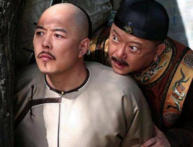 大贪官和坤,他到底是靠什么聚集了那么多财富? 大贪官和坤,他到底是靠什么聚集了那么多财富?