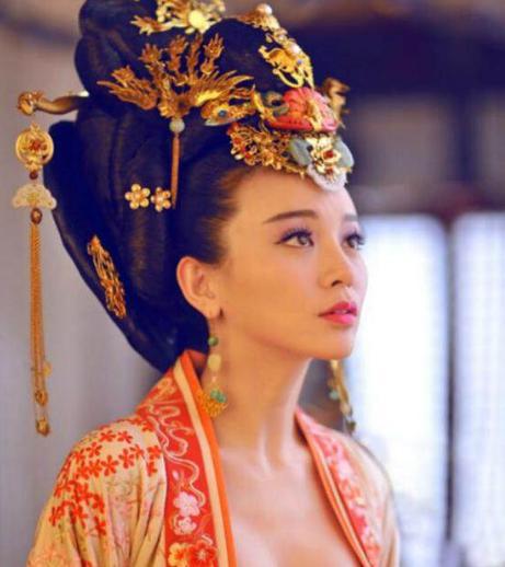 武则天的亲生女儿太平公主是什么下场？