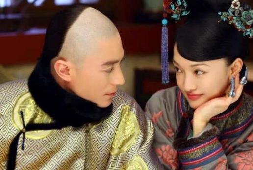 康熙给雍正留下百万,雍正给乾隆留下千万家产,乾隆给嘉庆留了个人! 康熙给雍正留下百万,雍正给乾隆留下千万家产,乾隆给嘉庆留了个人!