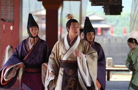 汉文帝刘桓没有背景没有势力，为什么选择进京继位？