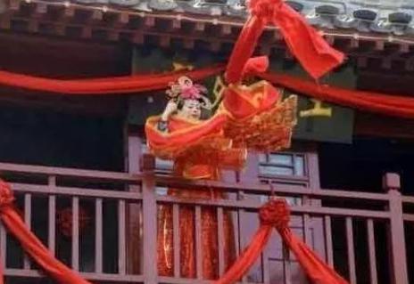 <a href=https://www.lishiji.cn/lishi/3298/ target=_blank class=infotextkey>李渊</a>的原配<a href=https://www.lishiji.cn/lishi/595/ target=_blank class=infotextkey>妻子</a>，<a href=https://www.lishiji.cn/lishi/12083/ target=_blank class=infotextkey>母亲</a>是<a href=https://www.lishiji.cn/lishi/1369/ target=_blank class=infotextkey>北周</a>长<a href=https://www.lishiji.cn/lishi/2214/ target=_blank class=infotextkey>公主</a>，从小在宠爱中长大！