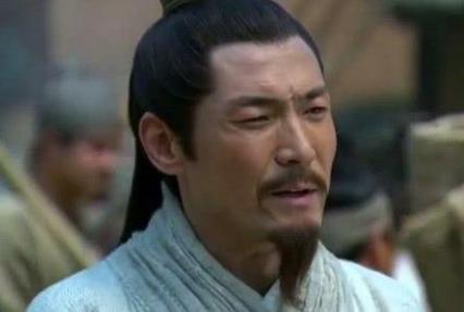 徐庶弃剑从文的三国大谋士,他跟诸葛亮是什么关系？