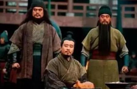 张飞逃跑落下刘备妻子，刘备一句话流传至今！