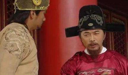 同样都是朱元璋手下的两大谋士 为何他会独宠李善长呢 同样都是朱元璋手下的两大谋士 为何他会独宠李善长呢