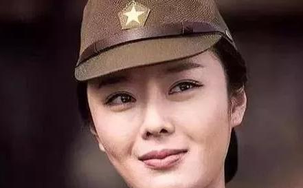 中国出路费送日本女人回国,没想过的是日本战败后,日本女人都不愿回国了! 中国出路费送日本女人回国,没想过的是日本战败后,日本女人都不愿回国了!