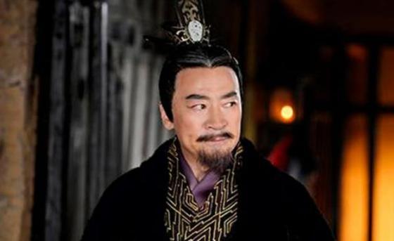 他权倾天下，不是皇帝胜似皇帝，据说内裤还是他发明的！