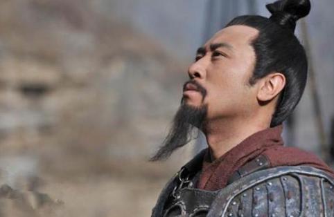 皖城之战作为谋士的鲁肃为何默默无闻？鲁肃的地位是什么时候发生改变的？