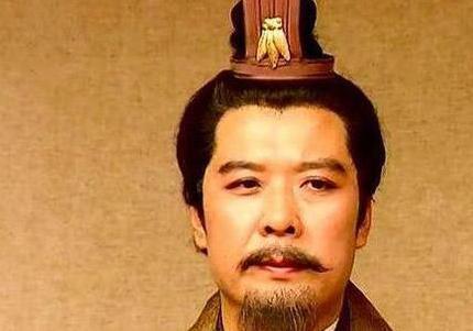 张裕作为三国出名的预言家 却因嘲笑刘备没有胡子而引发血案 张裕作为三国出名的预言家 却因嘲笑刘备没有胡子而引发血案