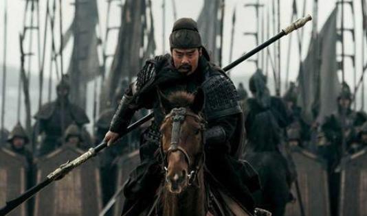 关羽原先是卖枣的，张飞是杀猪的，他们哪里学的武功？