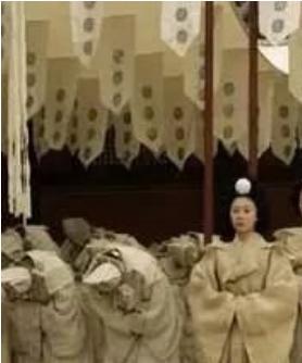 揭秘:皇宫里的宫女不仅是守皇陵还要伺候已故的皇帝 揭秘:皇宫里的宫女不仅是守皇陵还要伺候已故的皇帝