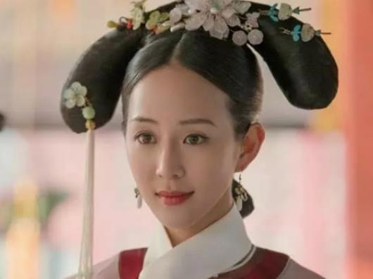 17岁少女进宫嫁给53岁乾隆，却被冷落8年