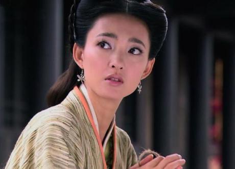 论亡国皇后应该怎么做？看看隋炀帝的萧皇后和李煜的小周后！