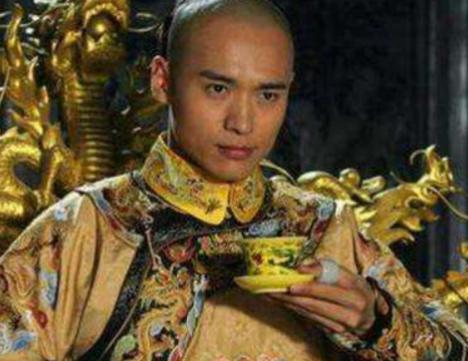 努尔哈赤的小儿子爱新觉罗·多铎,皇太极为什么拉拢他?