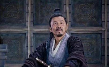 项羽乌江自刎后,尸首被谁拿到了? 项羽乌江自刎后,尸首被谁拿到了?