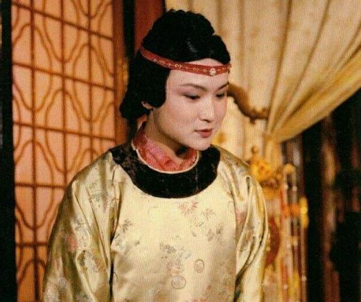 《红楼梦》中曹雪芹为什么对男性服饰描写模糊？乾隆私访曹雪芹大删原著！