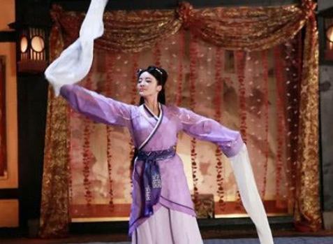 李夫人为何在死前拒绝与汉武帝相见？李夫人的家族后来怎么样了？