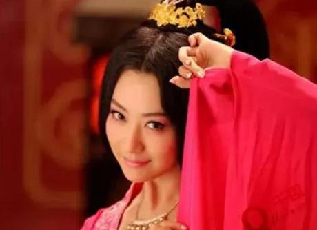 尔朱英娥一生嫁了三个皇帝，她最后结局如何？