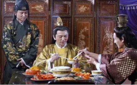 朱元璋在皇宫的饮食都很从简 那么百姓的生活水平如何 朱元璋在皇宫的饮食都很从简 那么百姓的生活水平如何