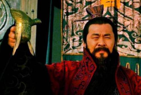 三国时期诸侯争霸打成一锅粥,为什么外族不敢入侵? 三国时期诸侯争霸打成一锅粥,为什么外族不敢入侵?