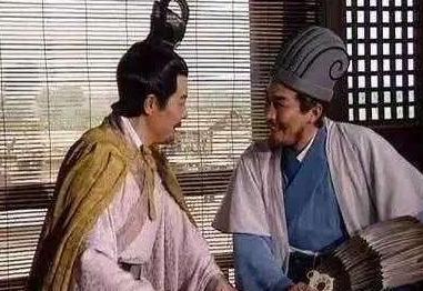 孙尚香对刘备来说是什么样的存在？刘备为何要弃她娶吴氏？