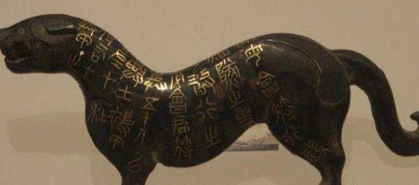 古代军队只认兵符不认人，是不是有了它就可以造反了？